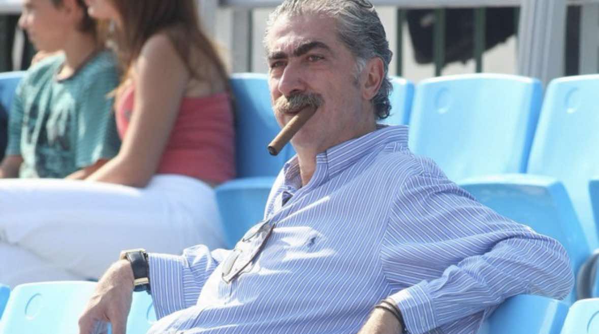 Ανησυχία για τον πρόεδρο που αποχώρησε υποβασταζόμενος